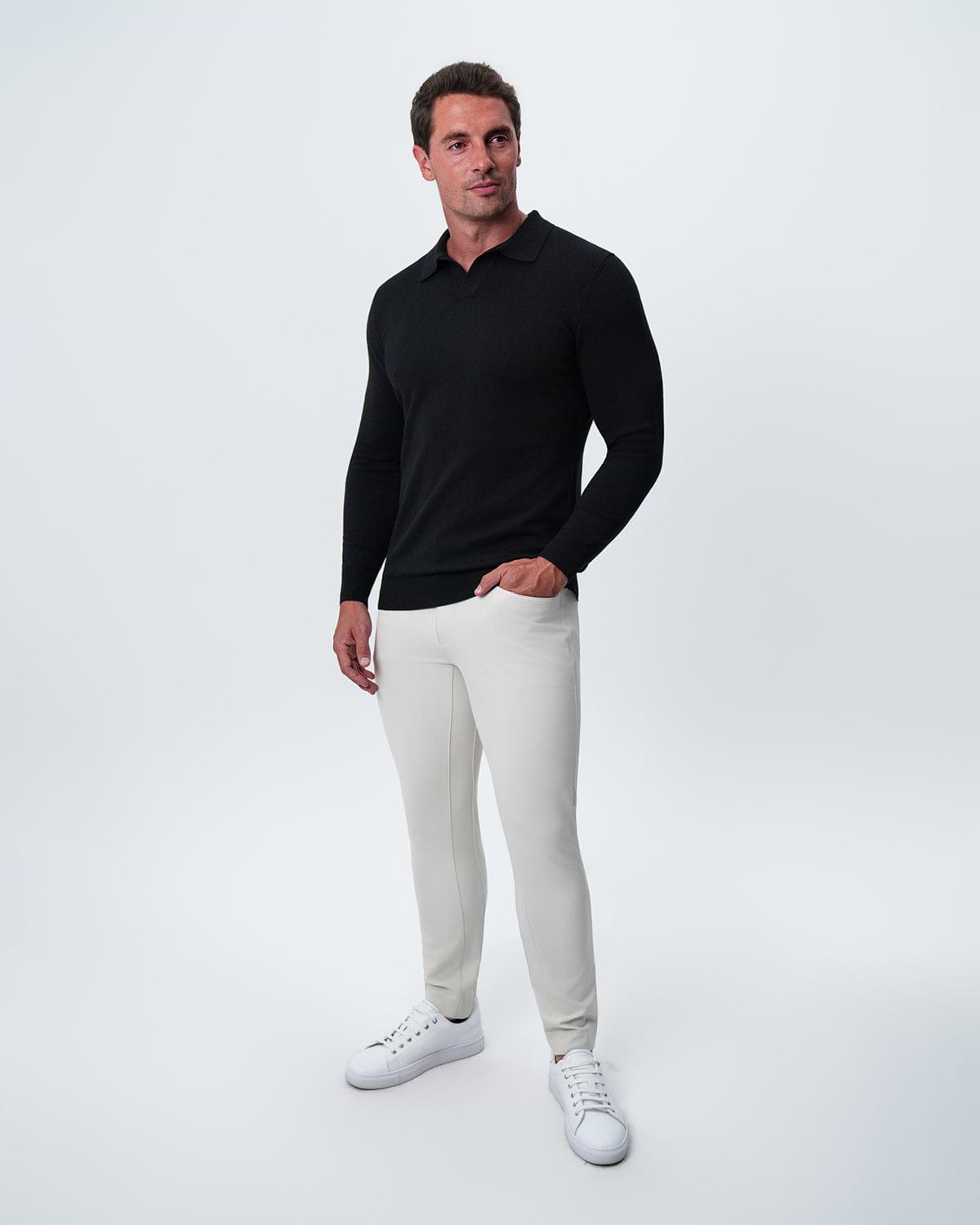 Buttonless Sweater Polo - Black