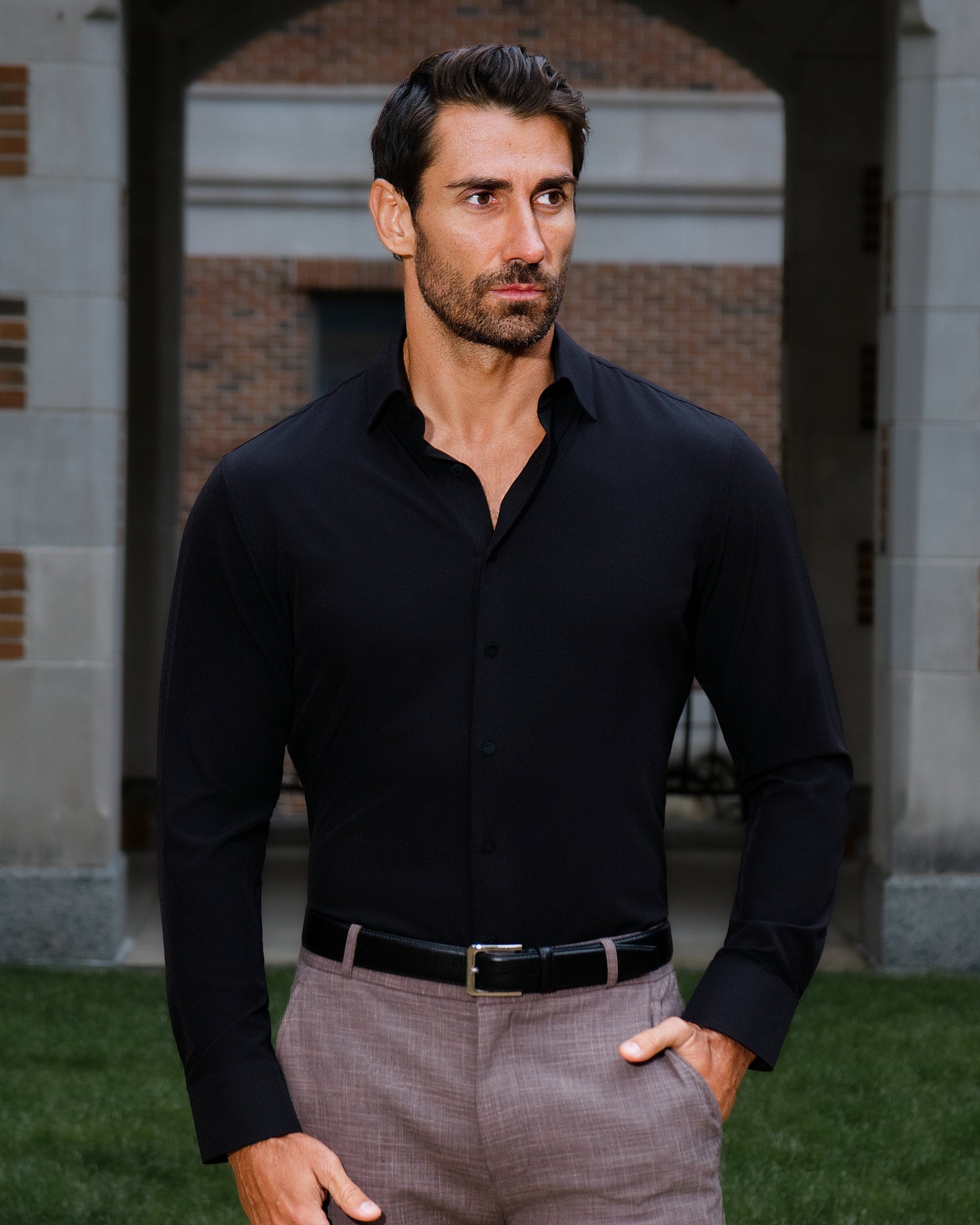 "The Von" Solid Black