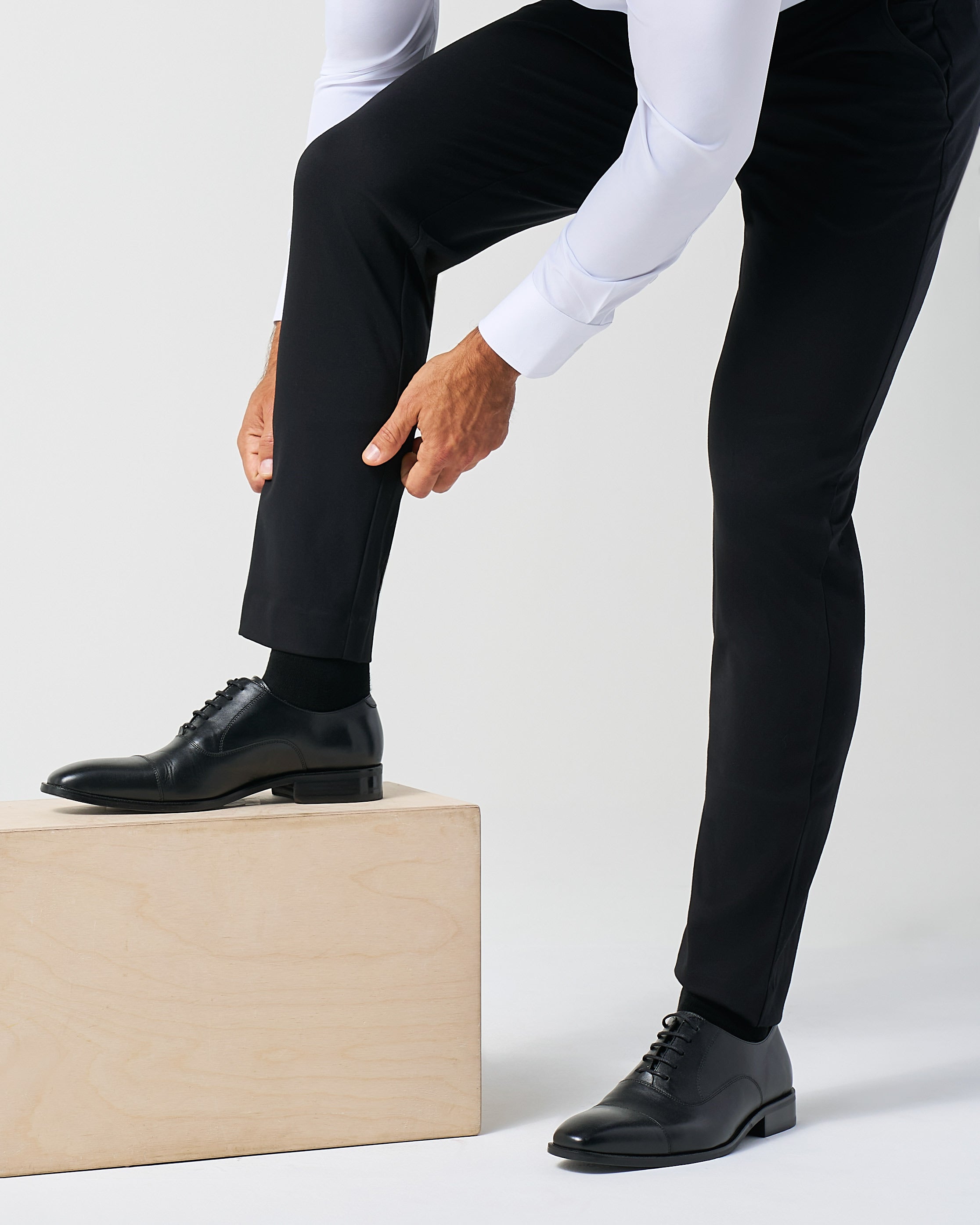 Athletic Fit Stretch Suit Pants - Black