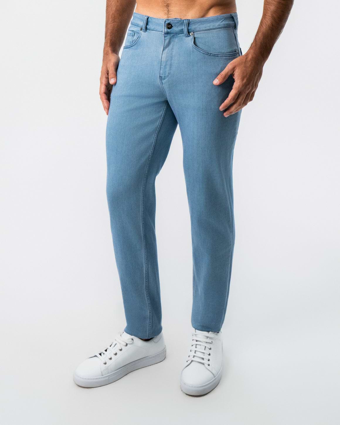 Athletic Fit Stretch Jeans - Light Blue
