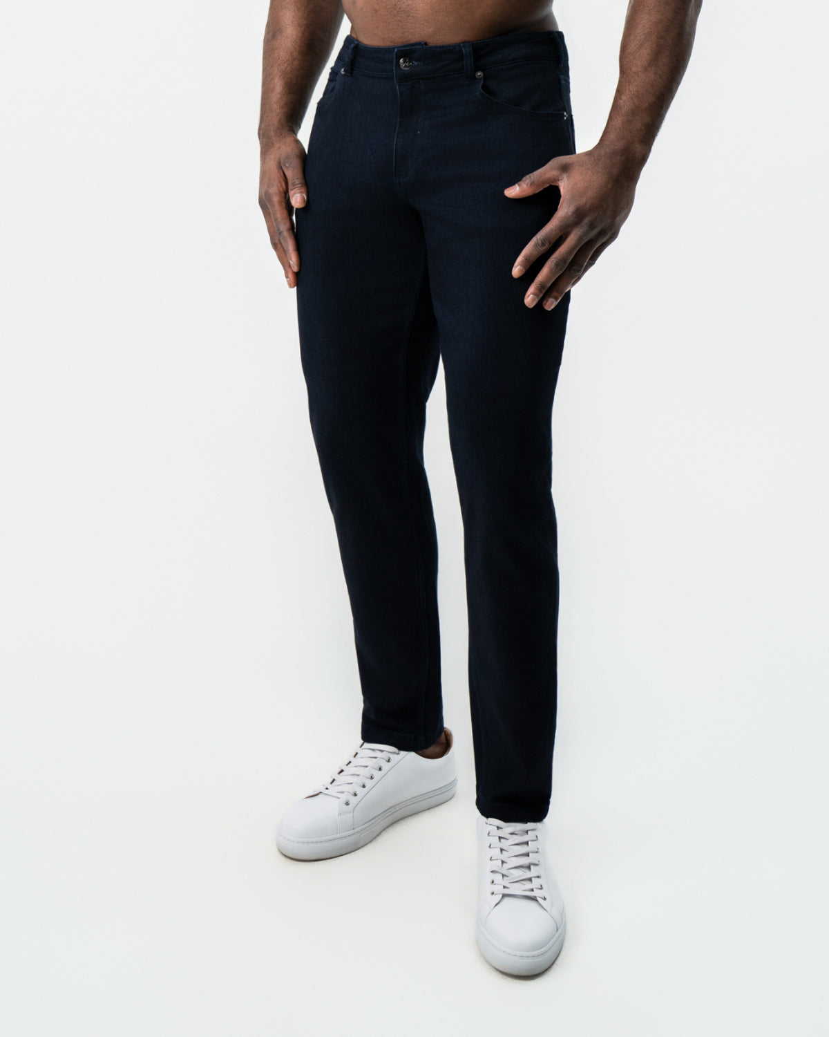 Athletic Fit Stretch Jeans - Navy