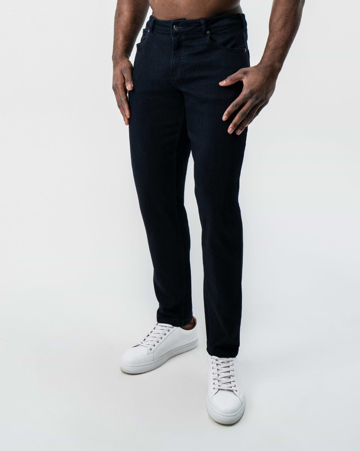 Athletic Fit Stretch Jeans - Navy