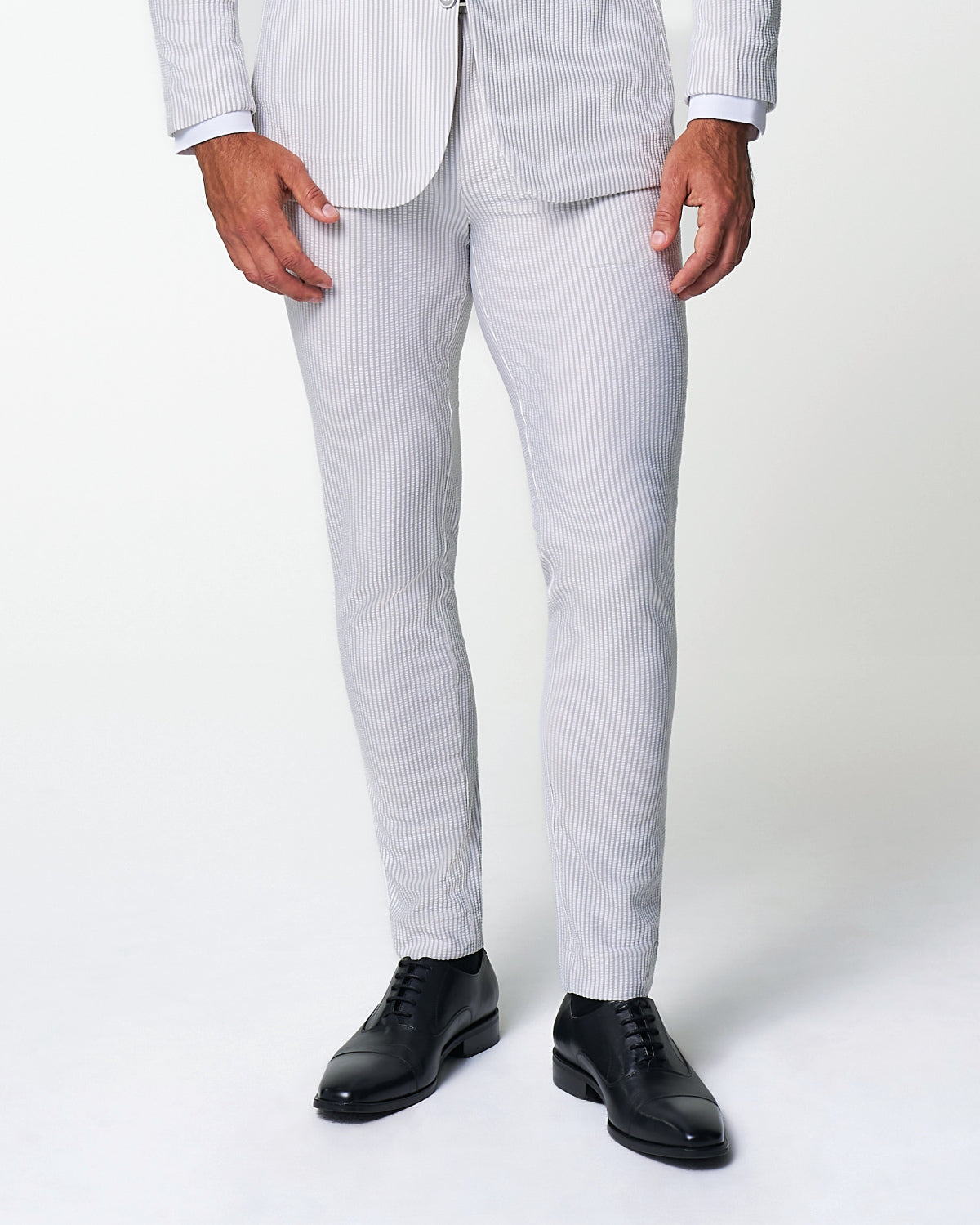 Athletic Fit Stretch Pants - Grey & White Seersucker