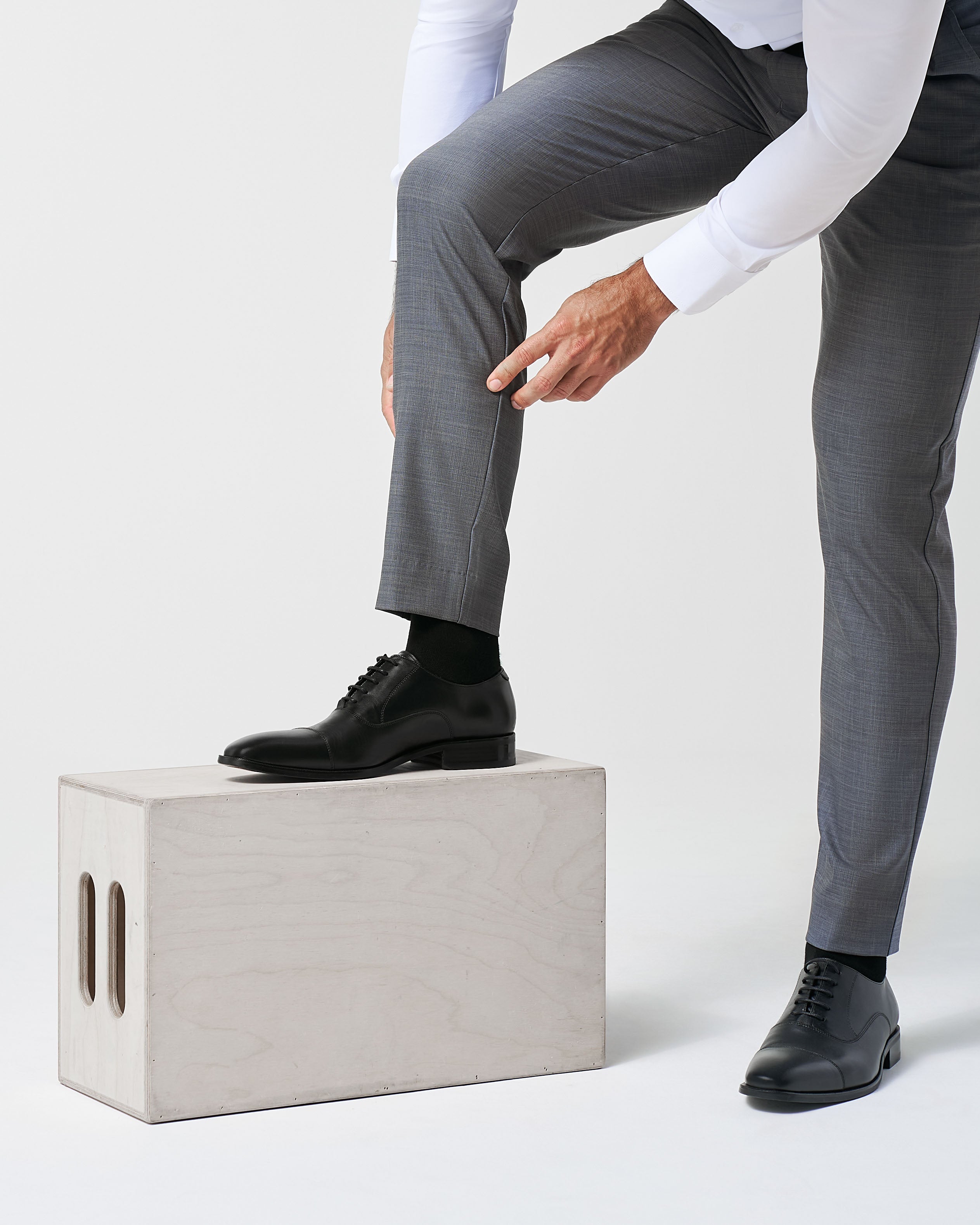 Athletic Fit Stretch Suit Pants - Heathered Grey