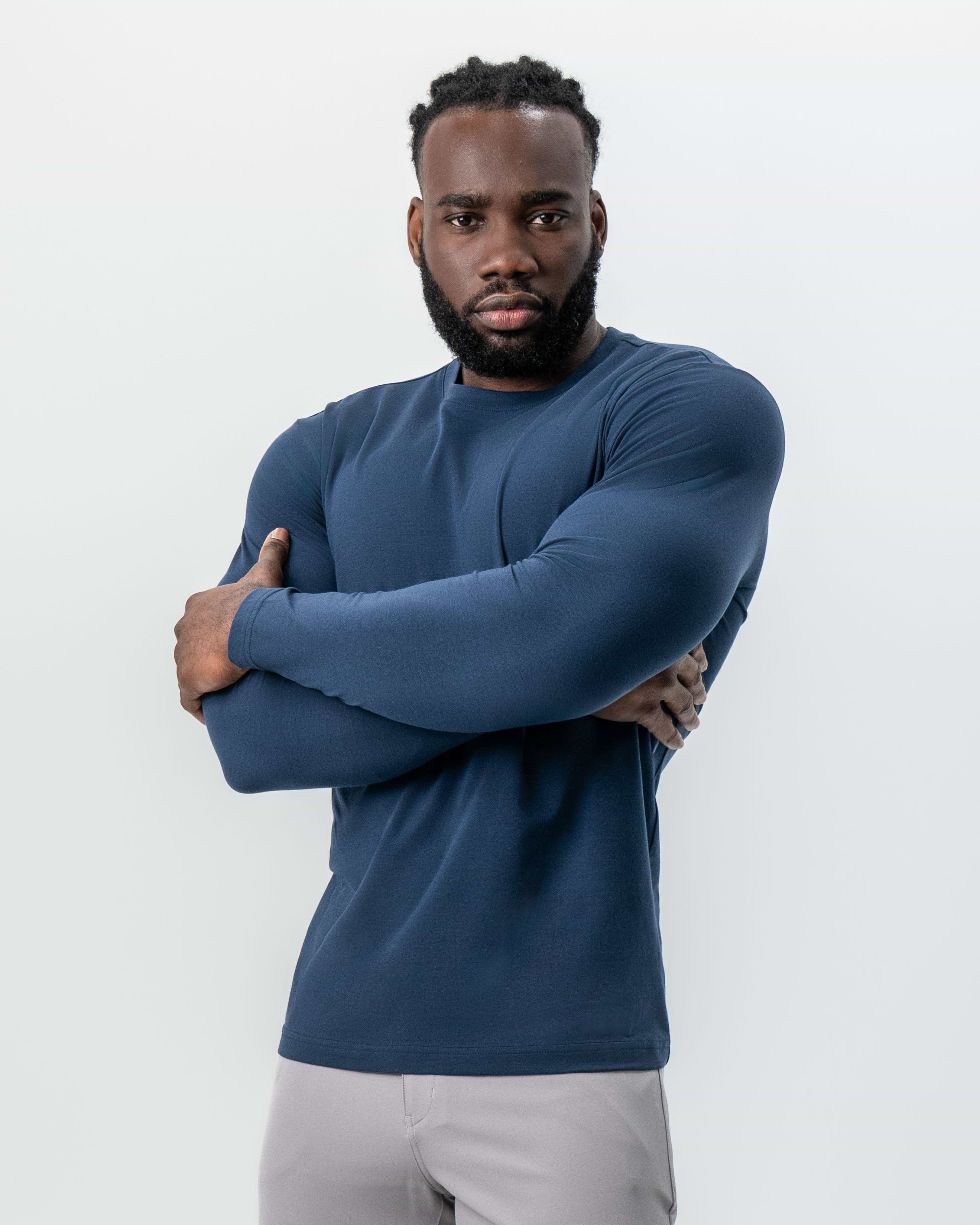 "The Ridgefield" Navy Long Sleeve Crewneck