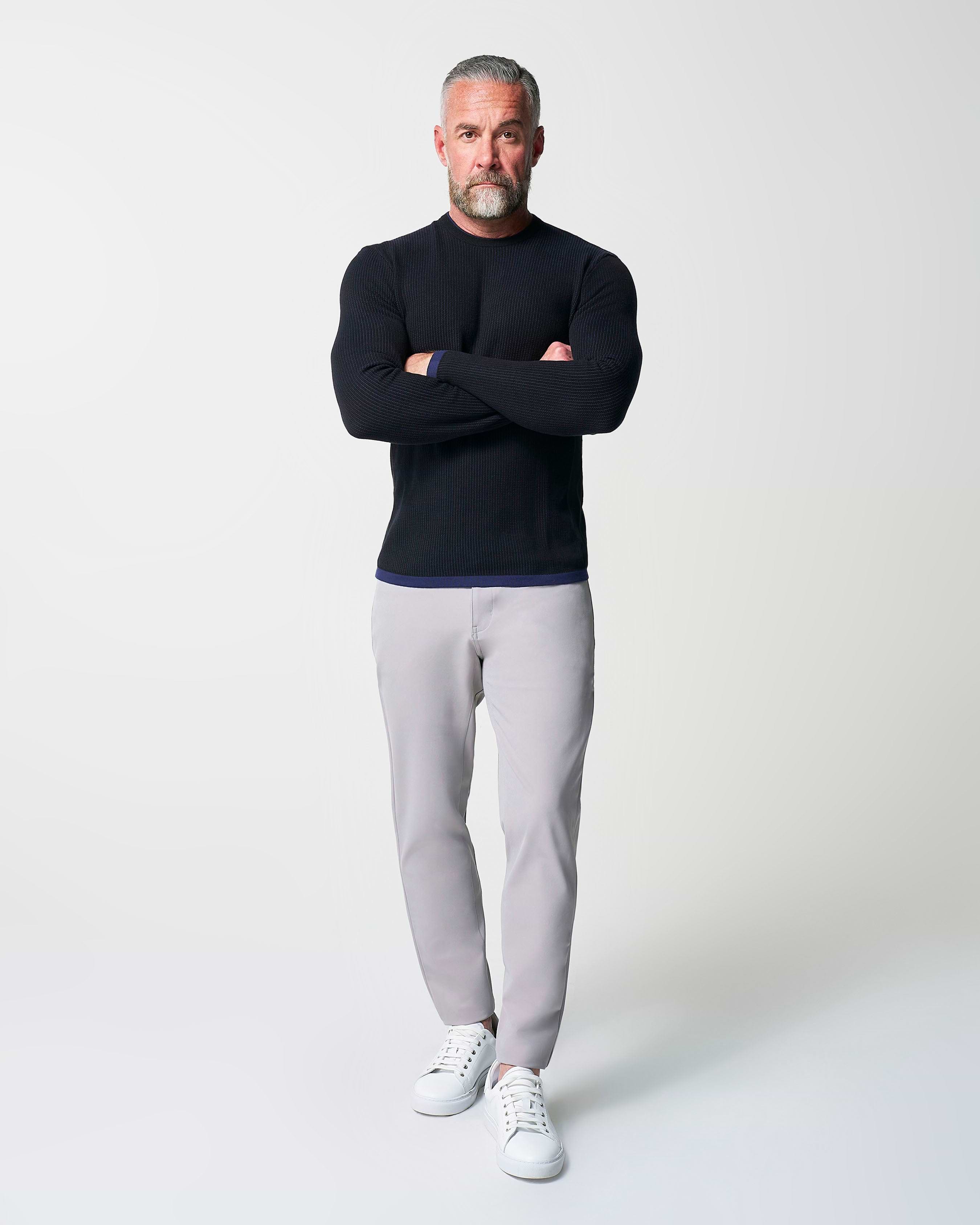 Lightweight Ribbed Knit Crewneck Sweater - Navy & Black