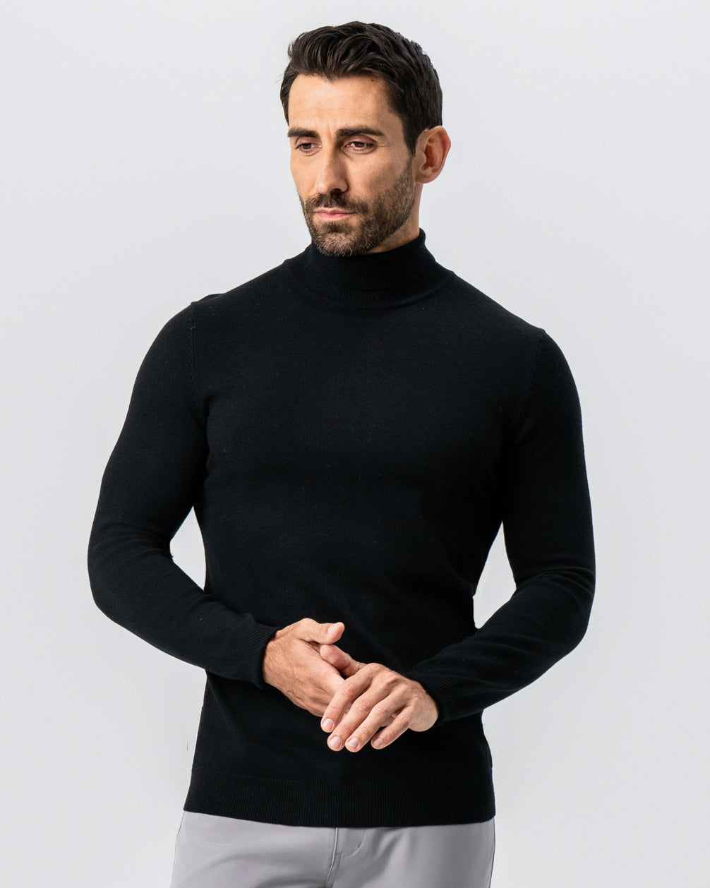 Mid-Weight Wool Turtleneck - Black