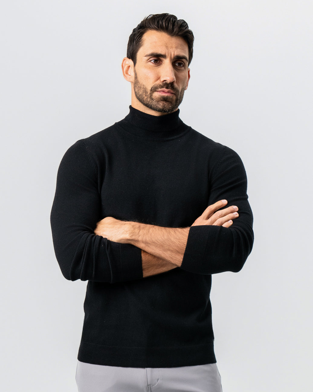 Mid-Weight Wool Turtleneck - Black