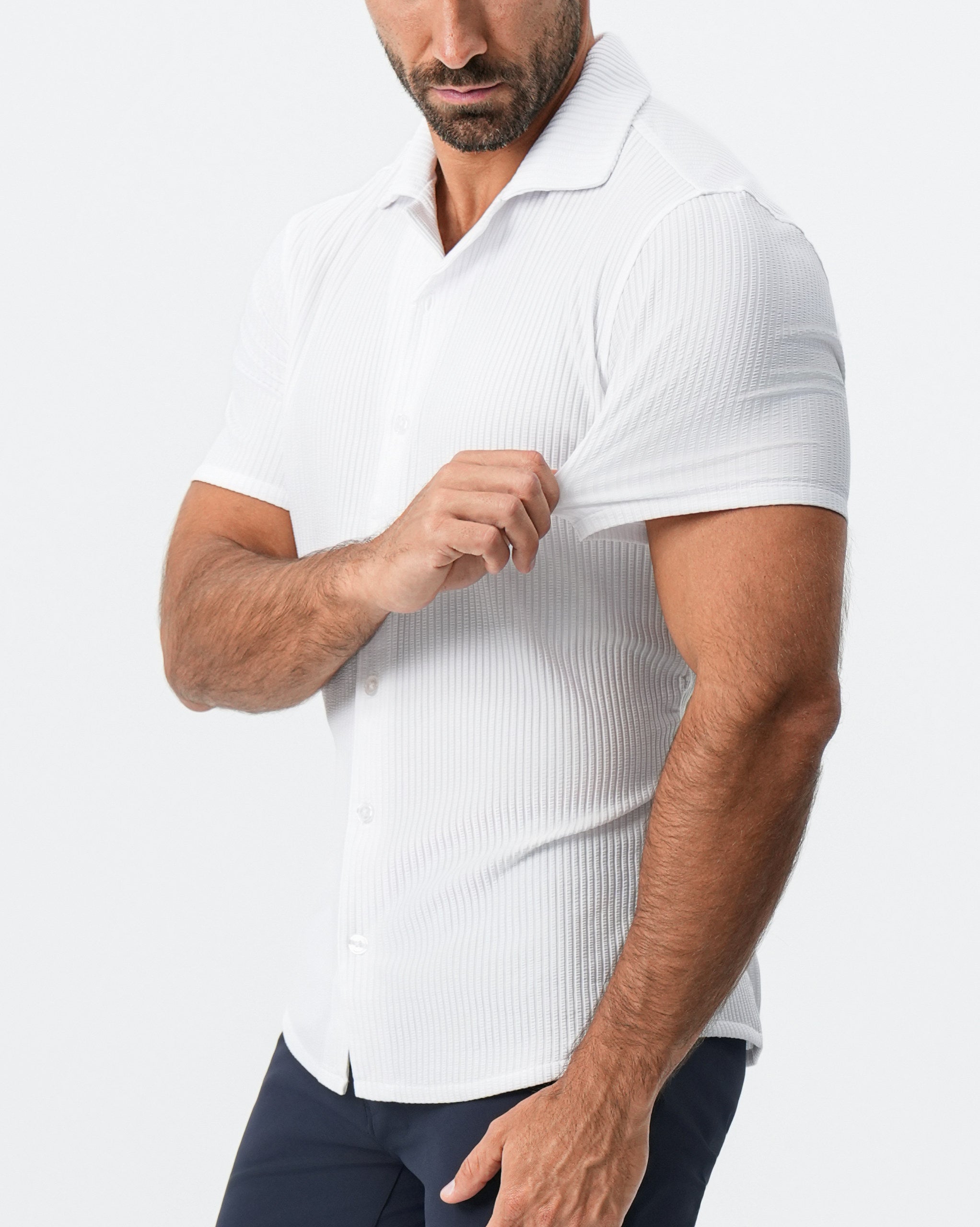 Seersucker Short Sleeve Button Down - White