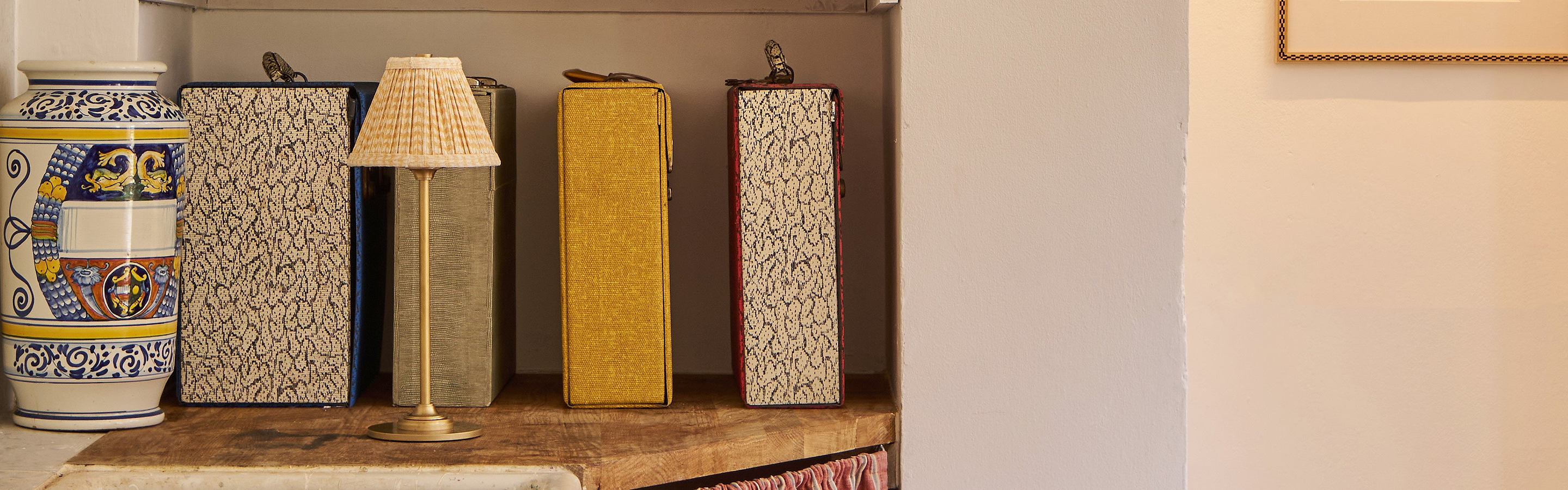 Antique brass lamps & lanterns