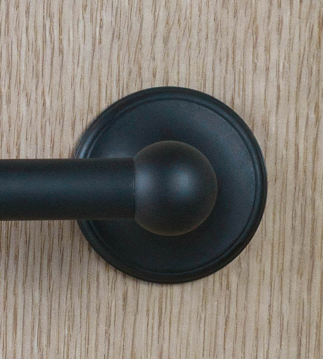Designverhaal: onze geveerde deurgrepen