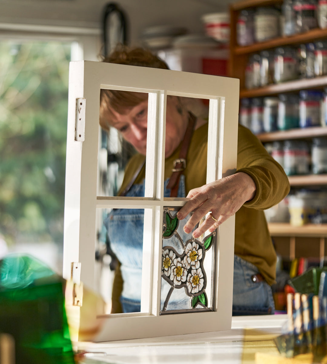 Deel één: Amanda Winfield, Abinger Stained Glass