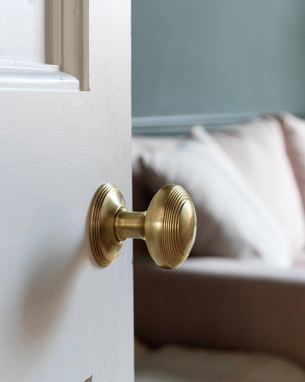 Poplar Passage Door Knob Set - Antique Brass