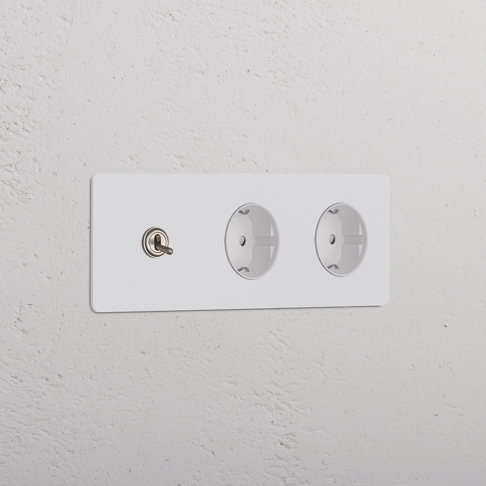 Kew Drievoudige tuimelschakelaar & 2x Schuko-stopcontact type F – Beschilderbaar satijnnikkel | Wit