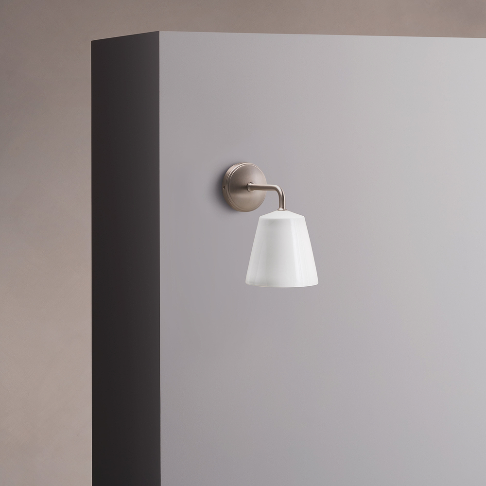 Richmond Small Wall Light Fine Porcelain – Satin Nickel
