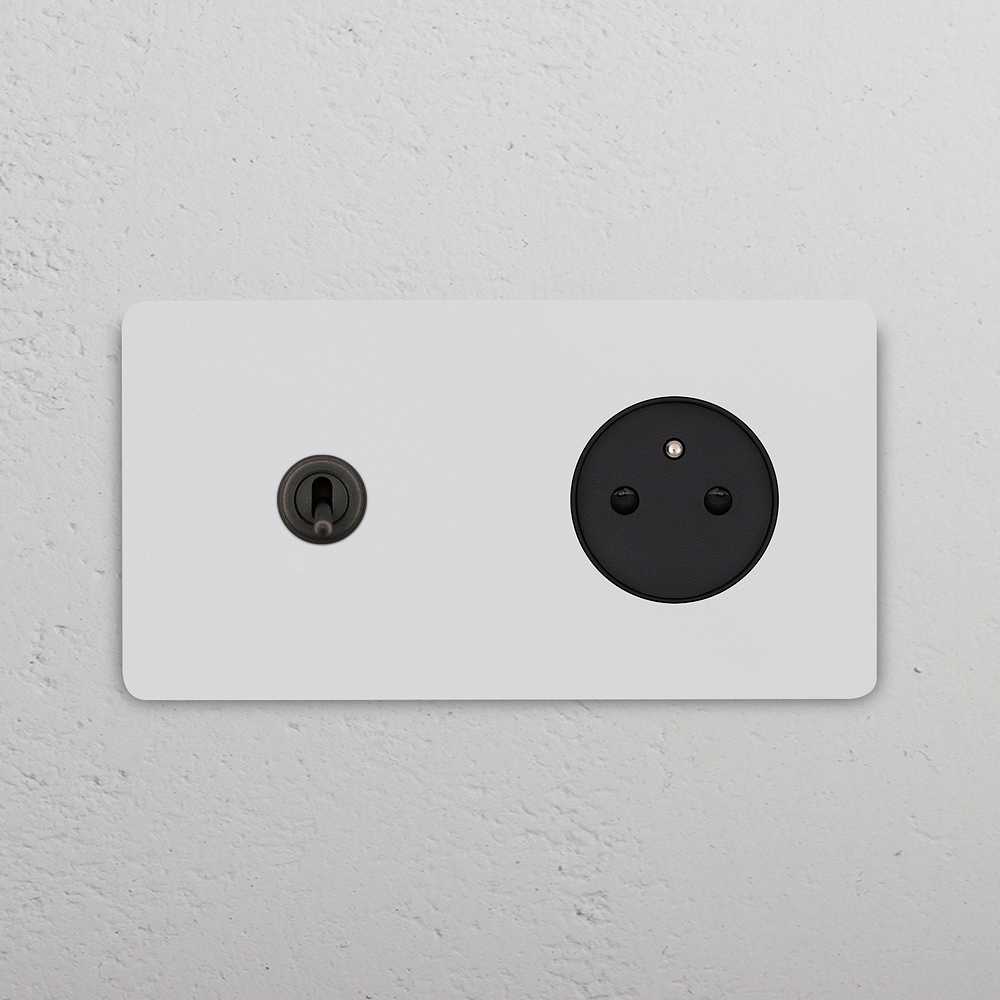 Grove Interruptor de alavanca & tomada francesa/belga Tipo E duplo – Bronze Pintável | Preto