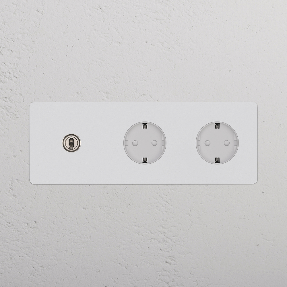 Kew Drievoudige tuimelschakelaar & 2x Schuko-stopcontact type F – Beschilderbaar satijnnikkel | Wit
