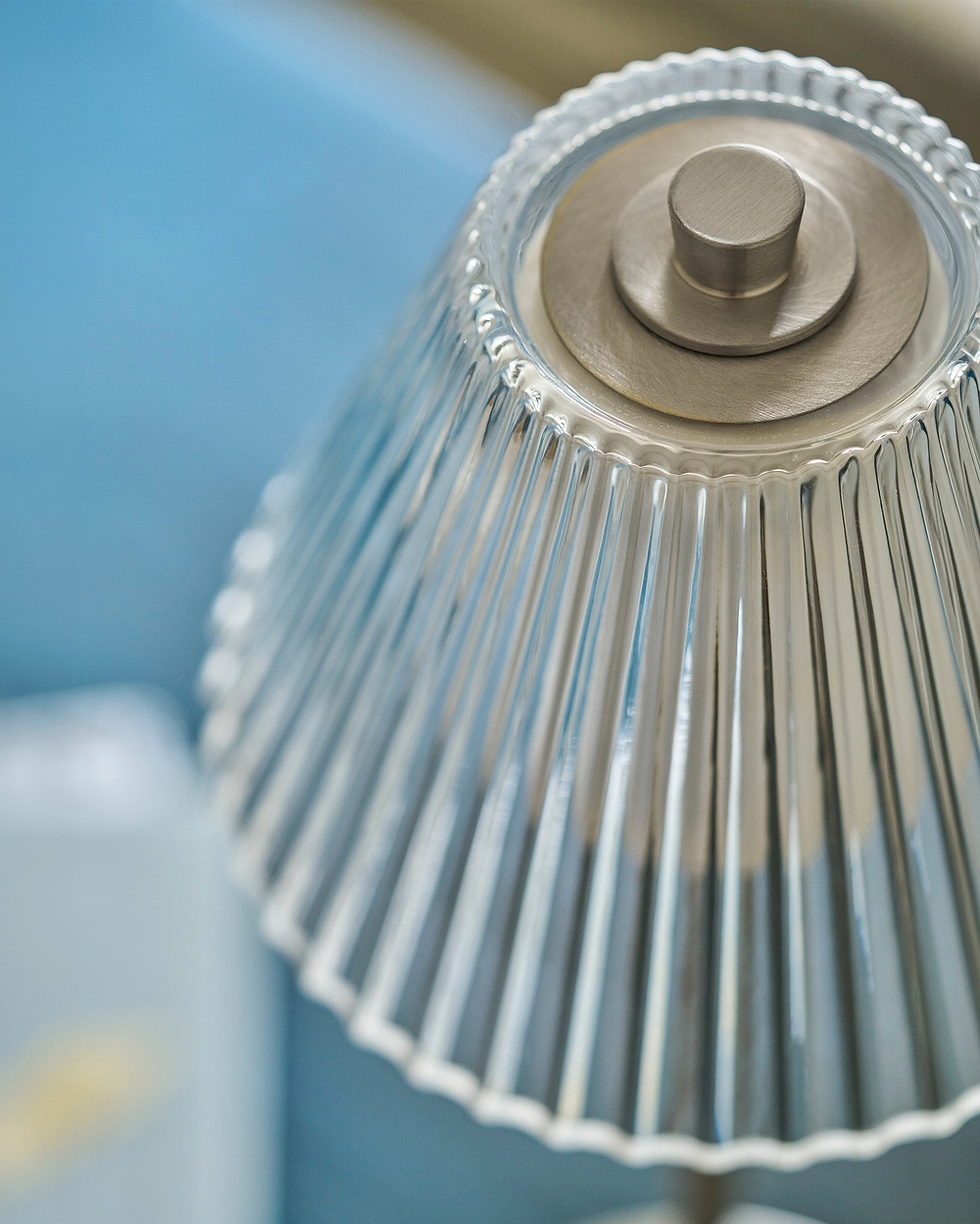 Cotswold Rechargeable Table Lamp Fluted Glass – Satin Nickel