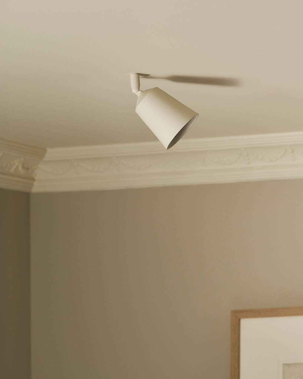 Pembroke Single Large Spotlight - Paintable