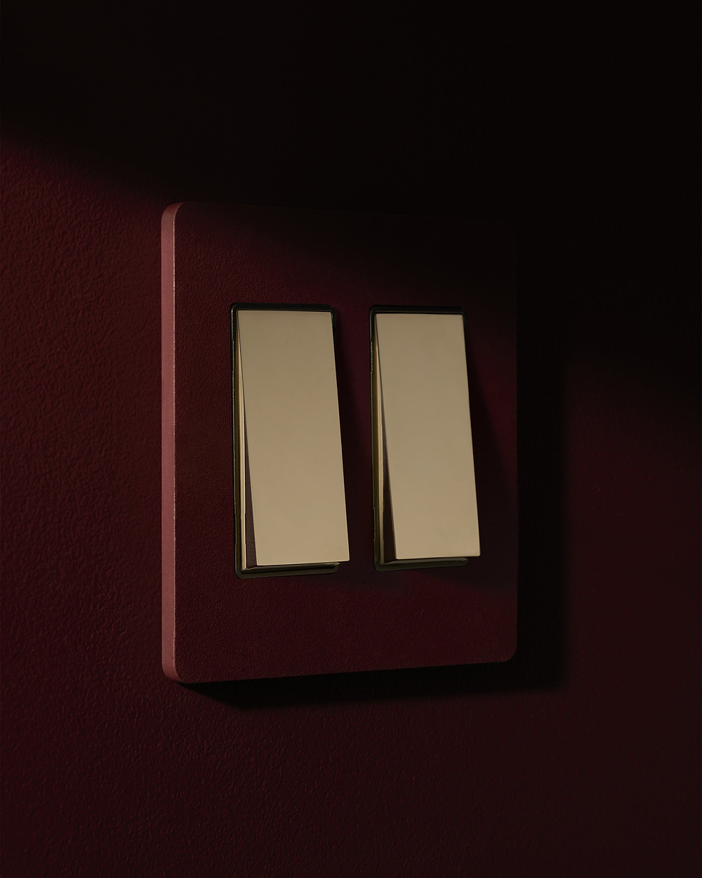 Grove 2G Rocker Switch – Paintable Polished Nickel | Black