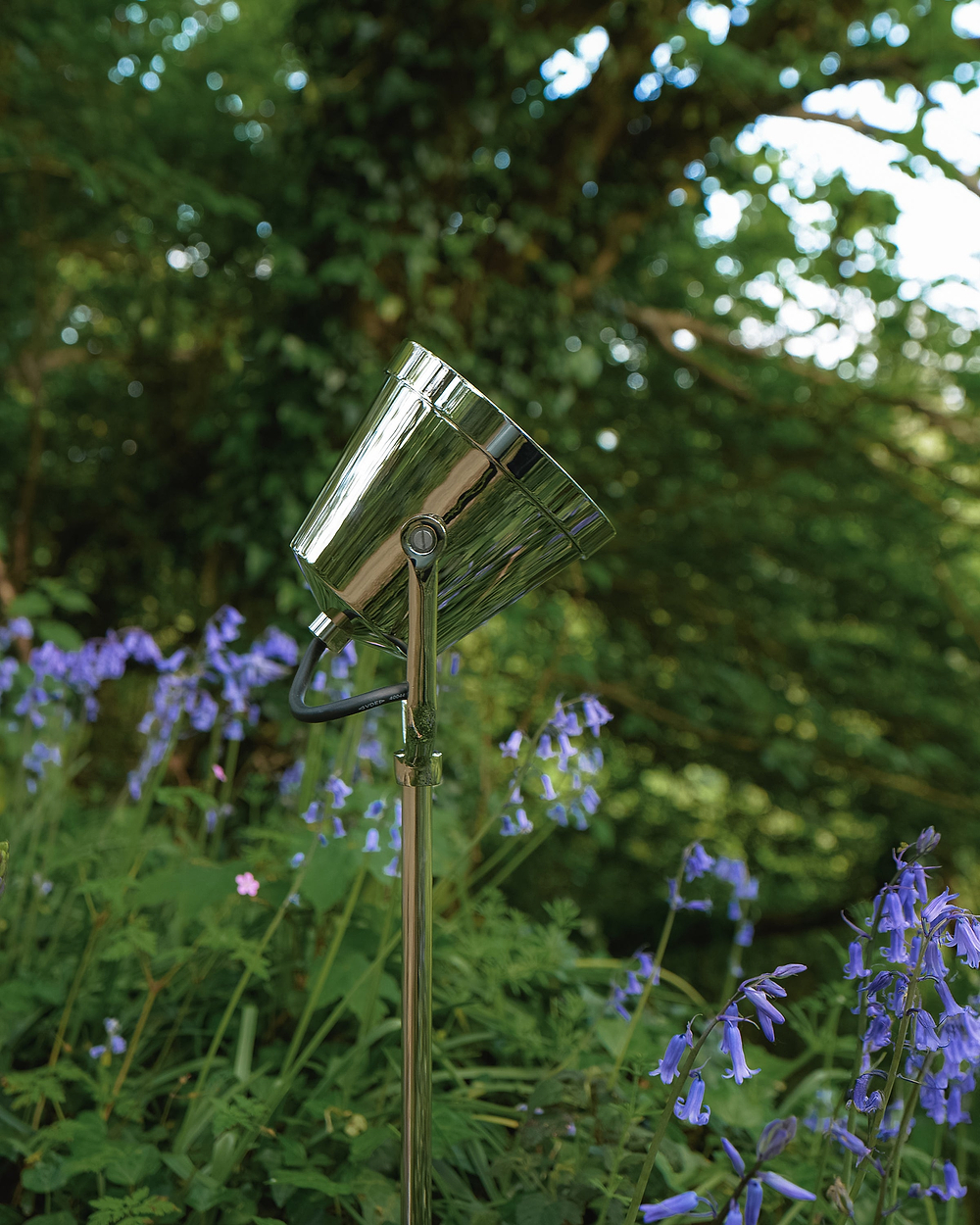Cambridge Yard Floodlight - Polished Nickel