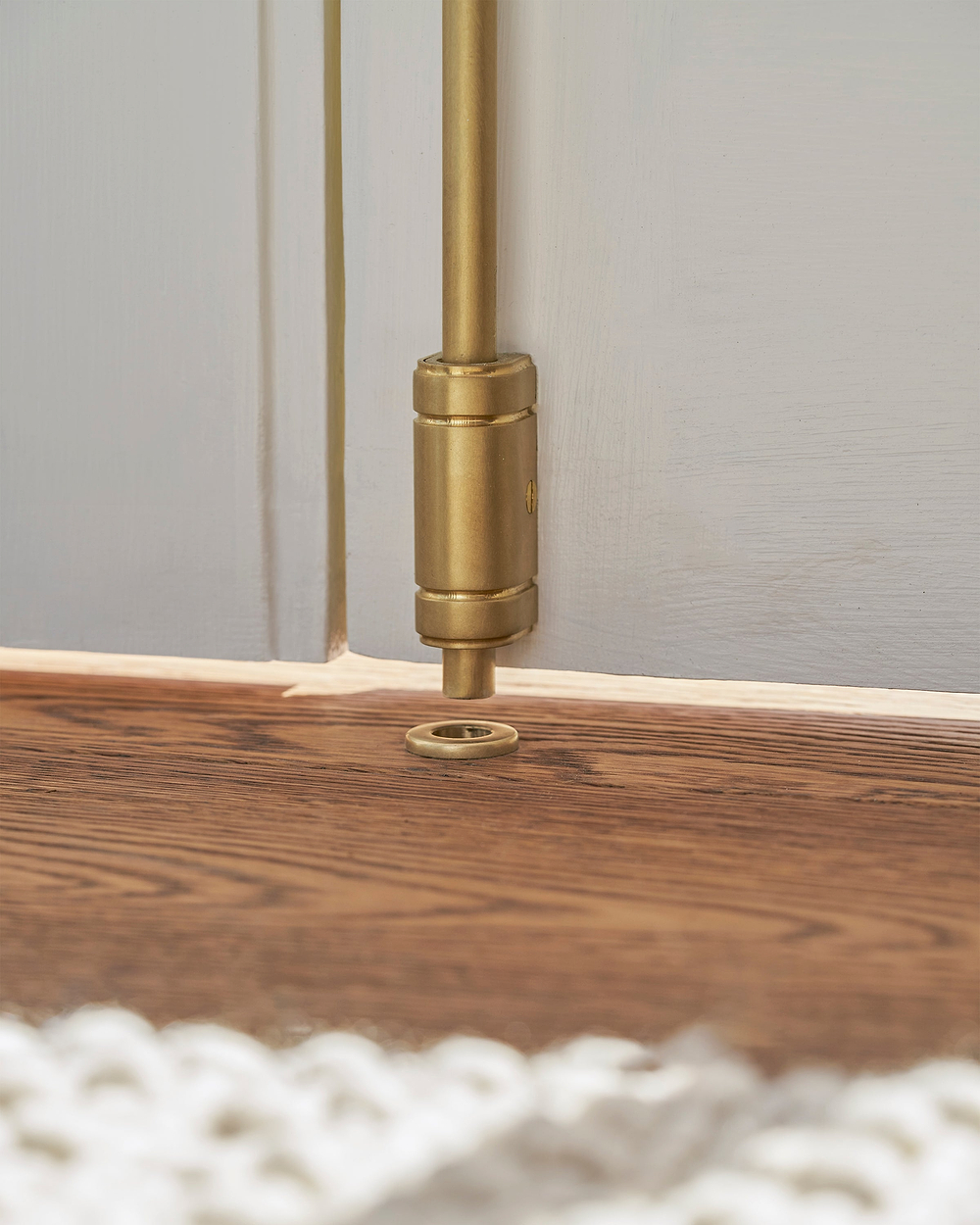 Digby Espagnolette Bolt Lock – Antique Brass