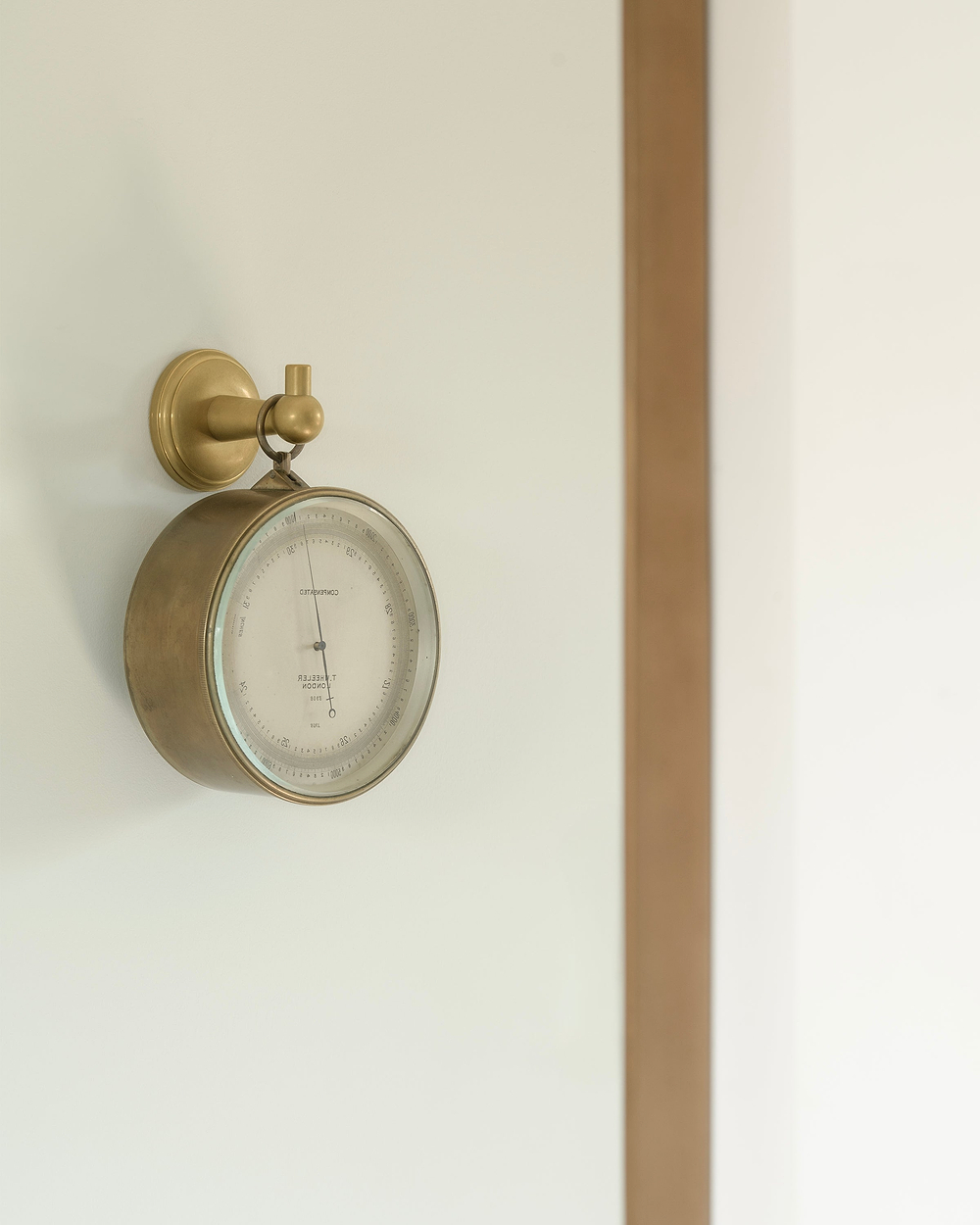 Hyde Robe Hook – Antique Brass