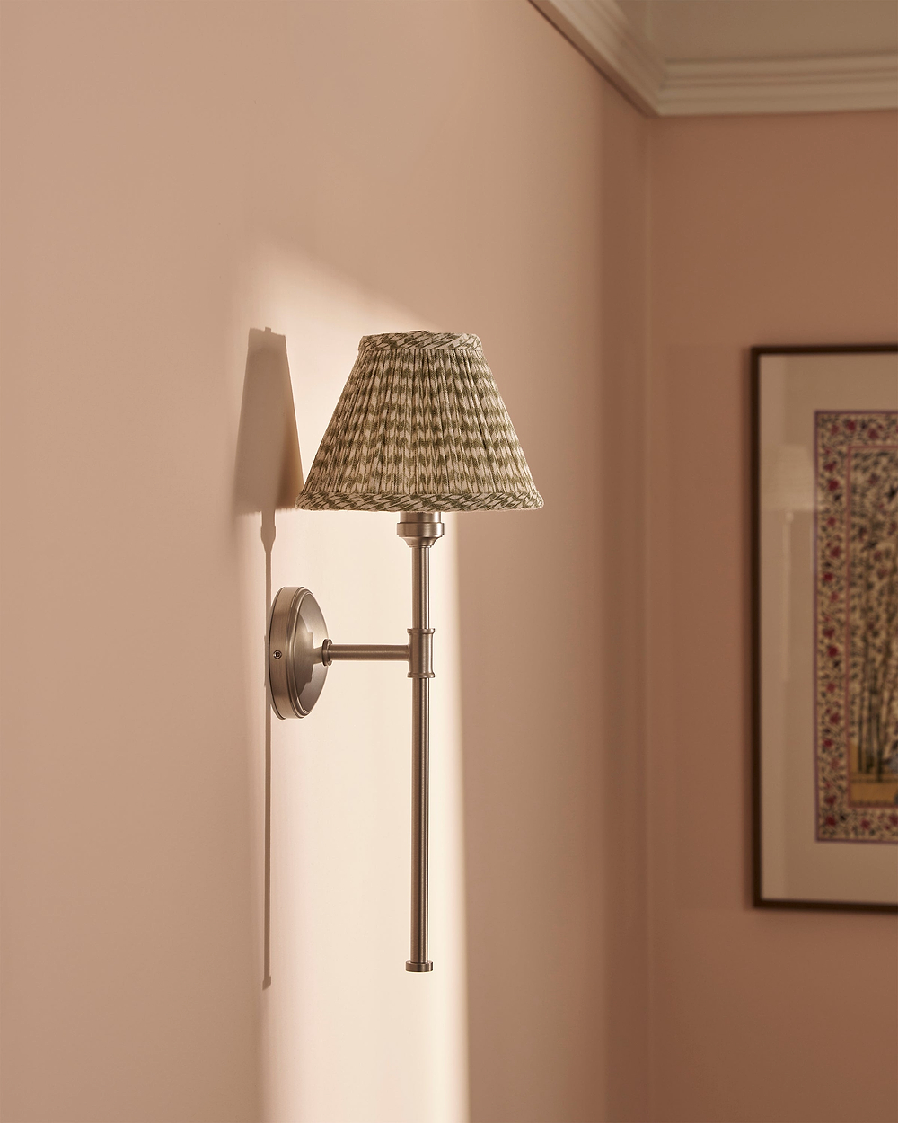 Cotswold Wall Light Pleated Moss Green – Satin Nickel