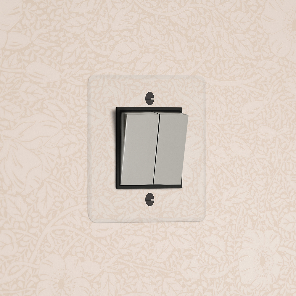 Kew Interrupteur Carré Poussoir Simple x2 – Nickel Poli à Transparence | Noir