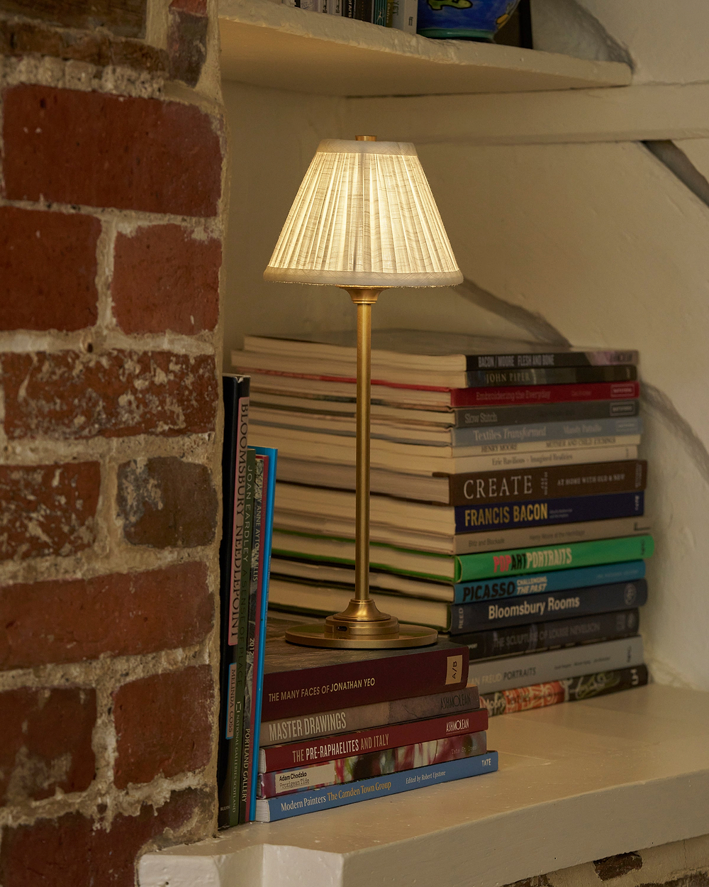 Cotswold Rechargeable Table Lamp Pleated Alabaster White – Antique Brass
