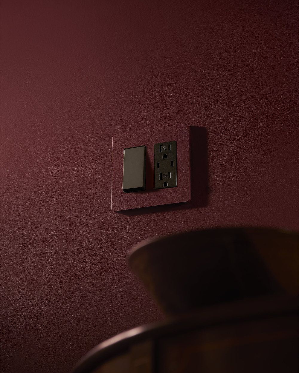 Grove 2G Rocker Switch & Fast Charge USB – Paintable Bronze | Black
