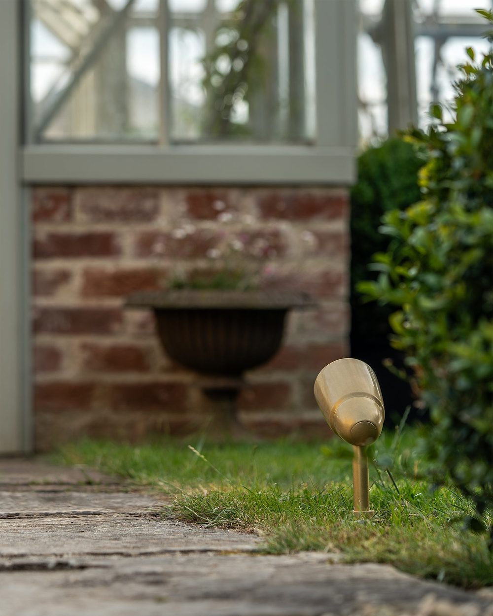 Ealing Yard Spotlight – Antique Brass