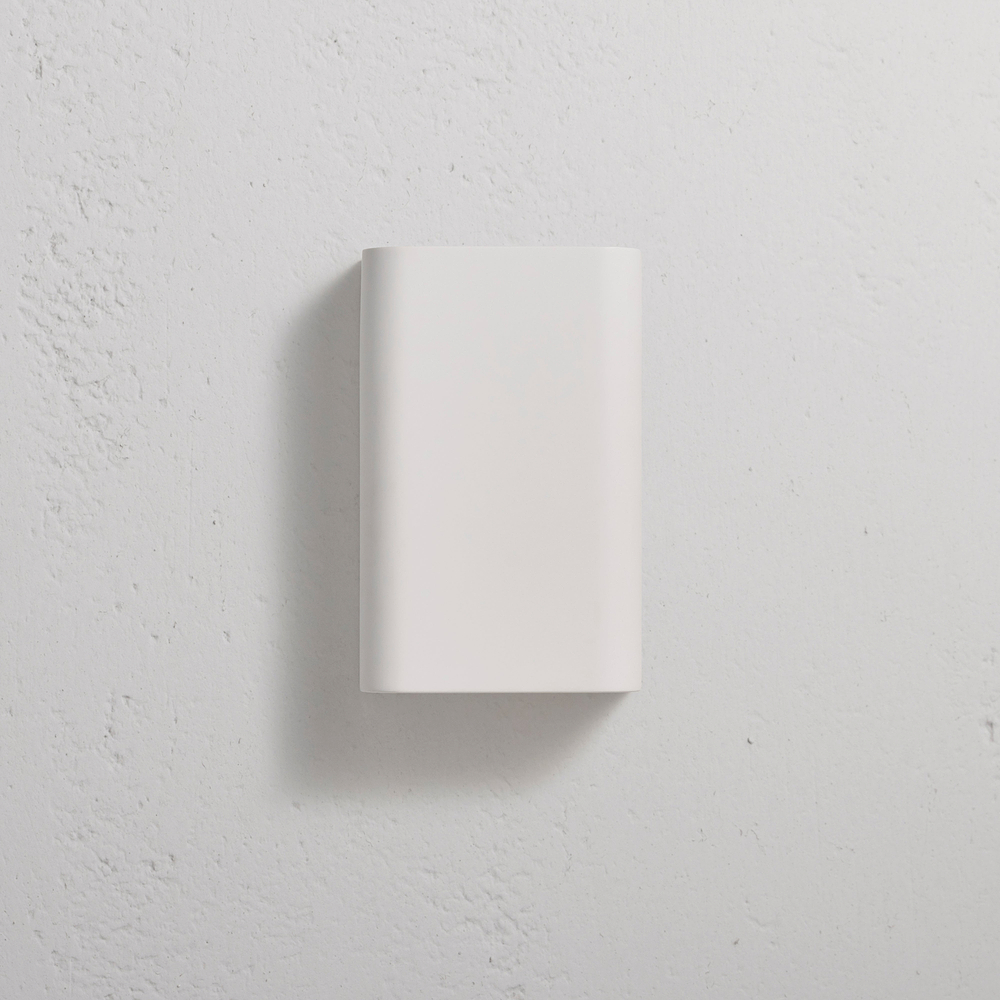 Camden Portrait Single Wall Light – Paintable