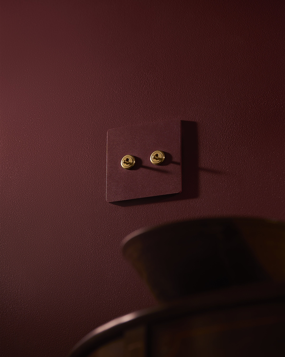 Grove 2G Toggle Switch – Paintable Antique Brass