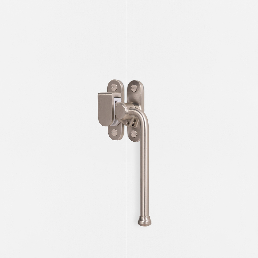 Southbank Lockable Casement Window Handle With Hook Right – Satin Nickel