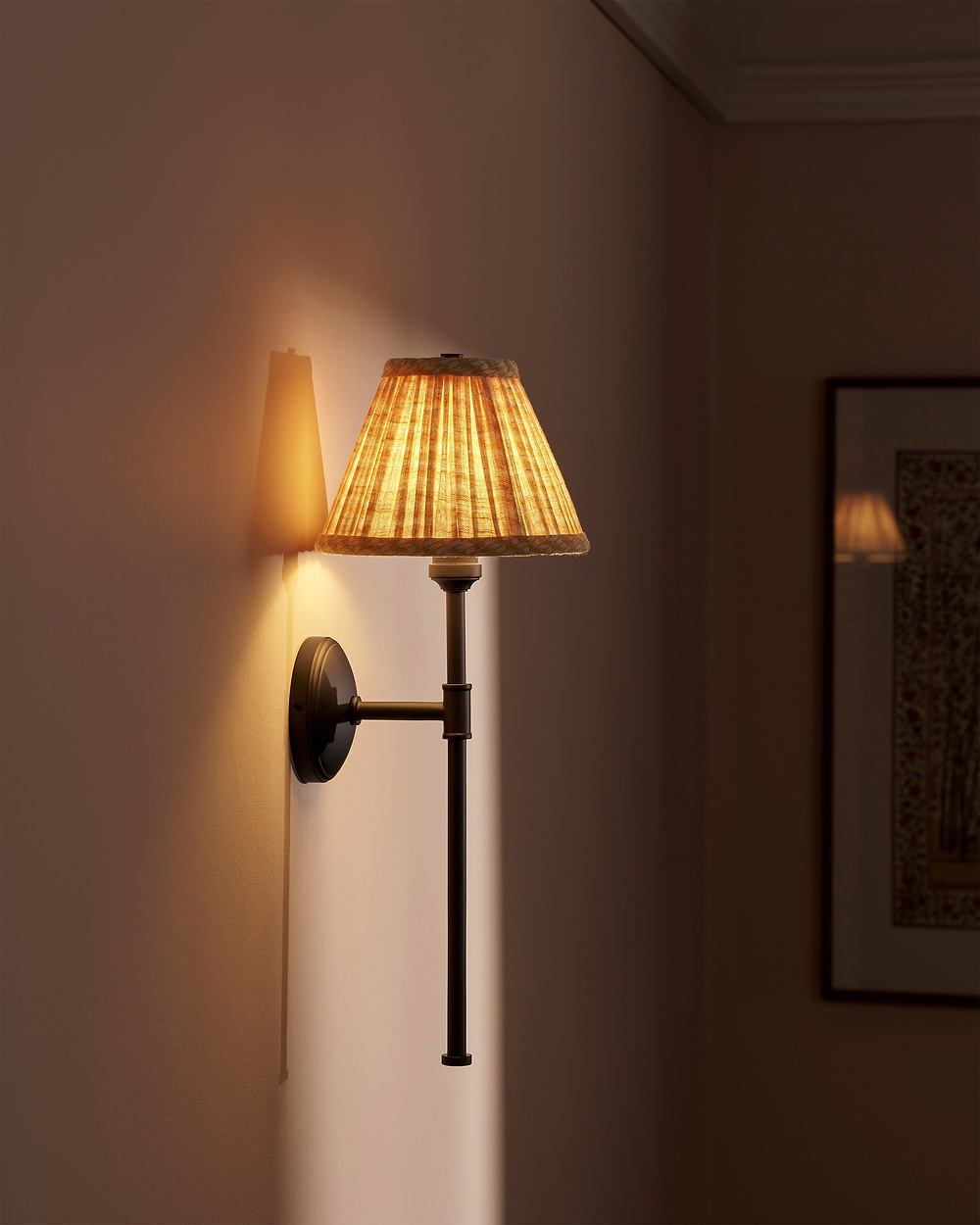 Cotswold Applique Murale Plissée Jaune Lin – Bronze