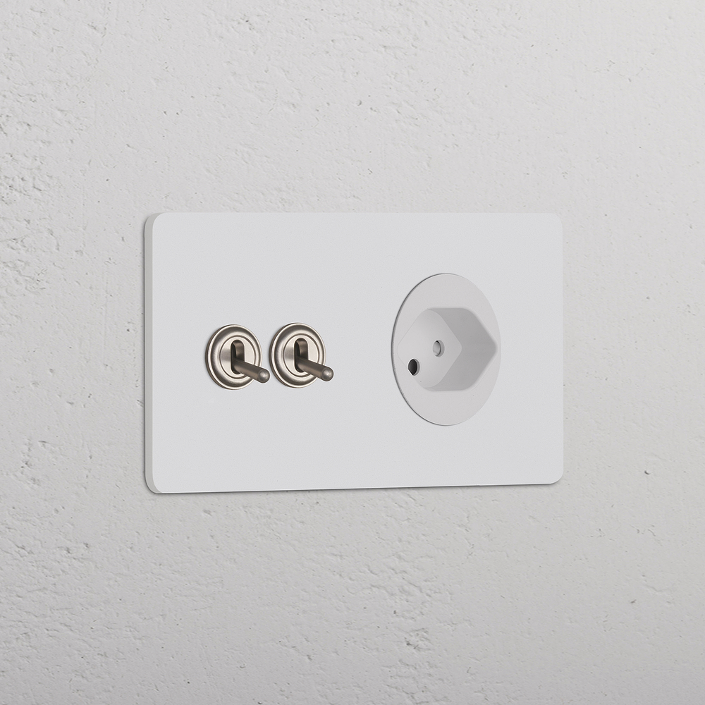 Grove Doppel-Kipphebelschalter (2x) & Schweizer Steckdose Typ J – Lackierbar + Satinnickel | Weiß