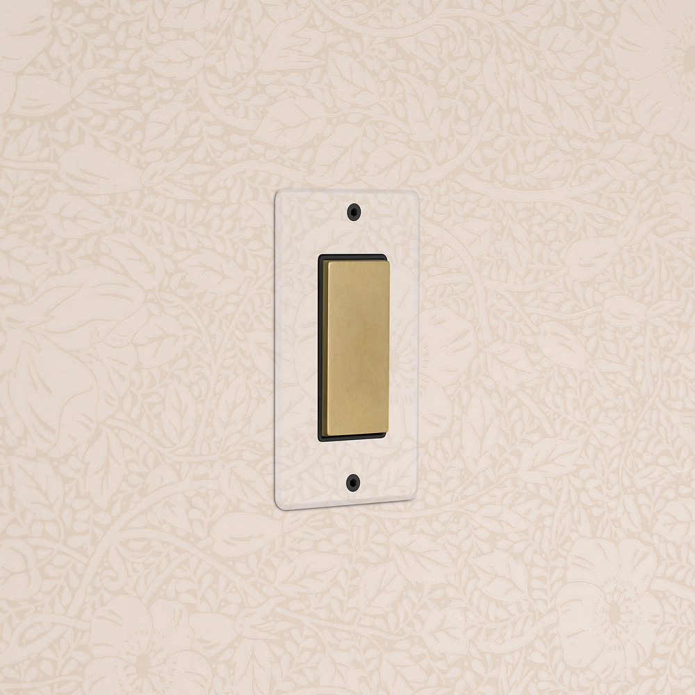 Kew 1G Center Retractive Rocker Switch - Clear Antique Brass Black