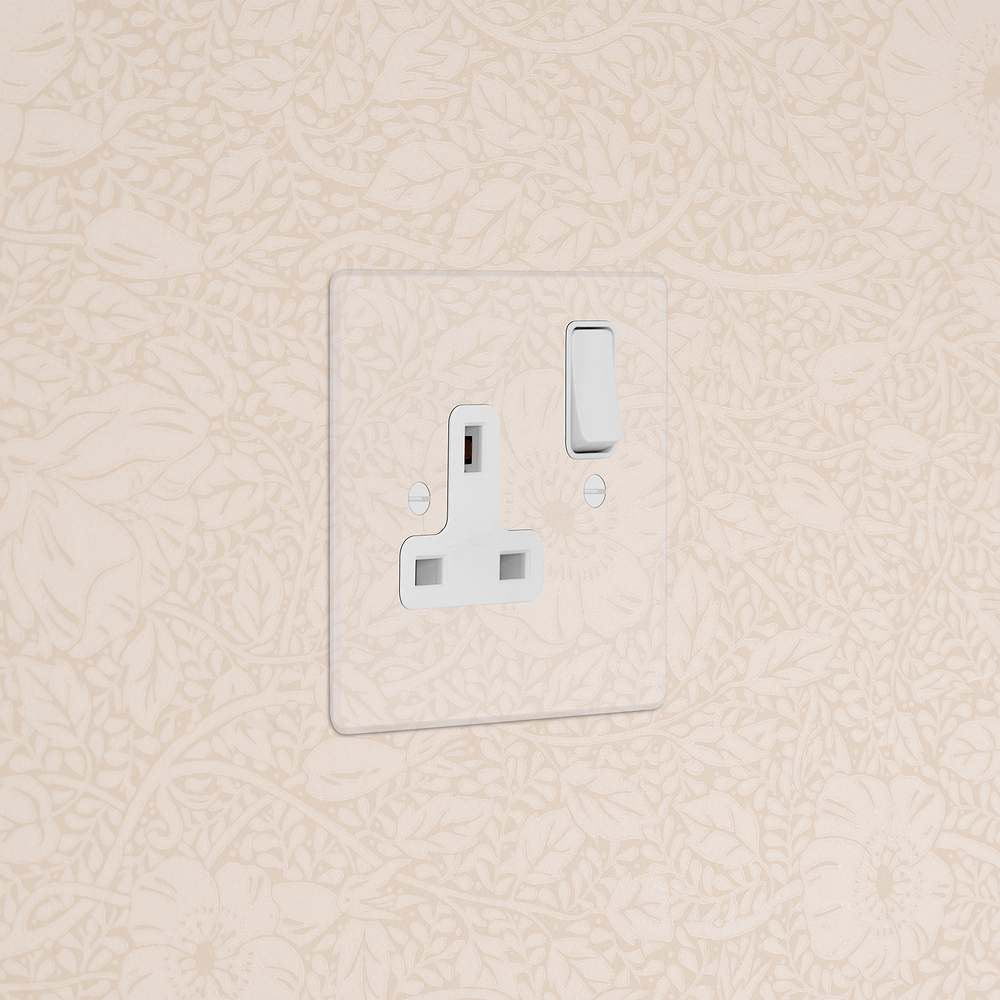 Single Socket - Clear | White