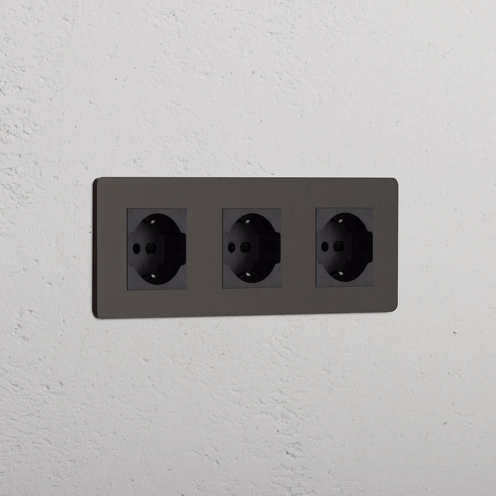Grove Triple 3x Schuko/Bipasso Socket - Bronze | Black