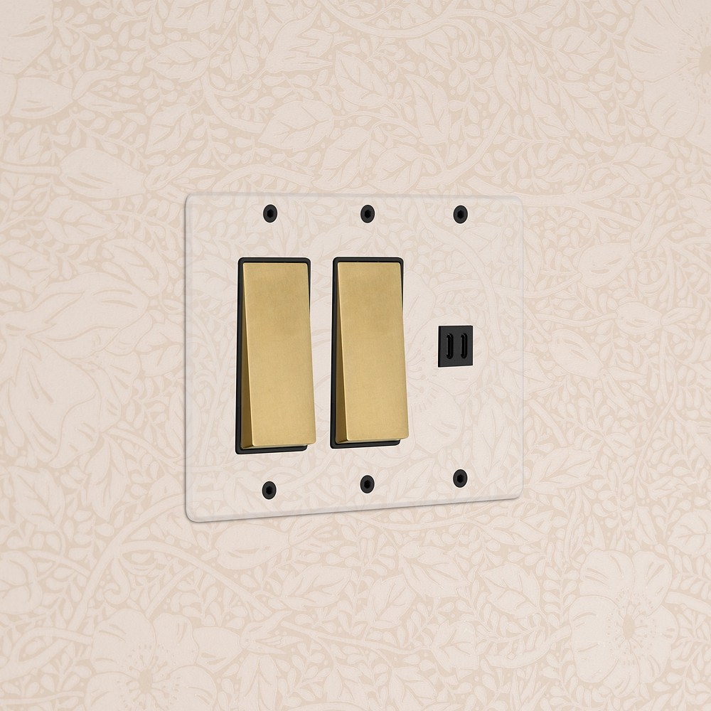 Kew 3G 2x Rocker Switch & Fast Charge USB - Clear Antique Brass Black