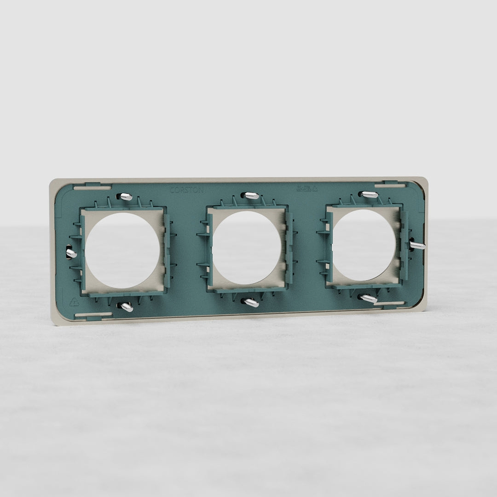 Grove Placca Presa Tripla 3x – Nichel Satinato