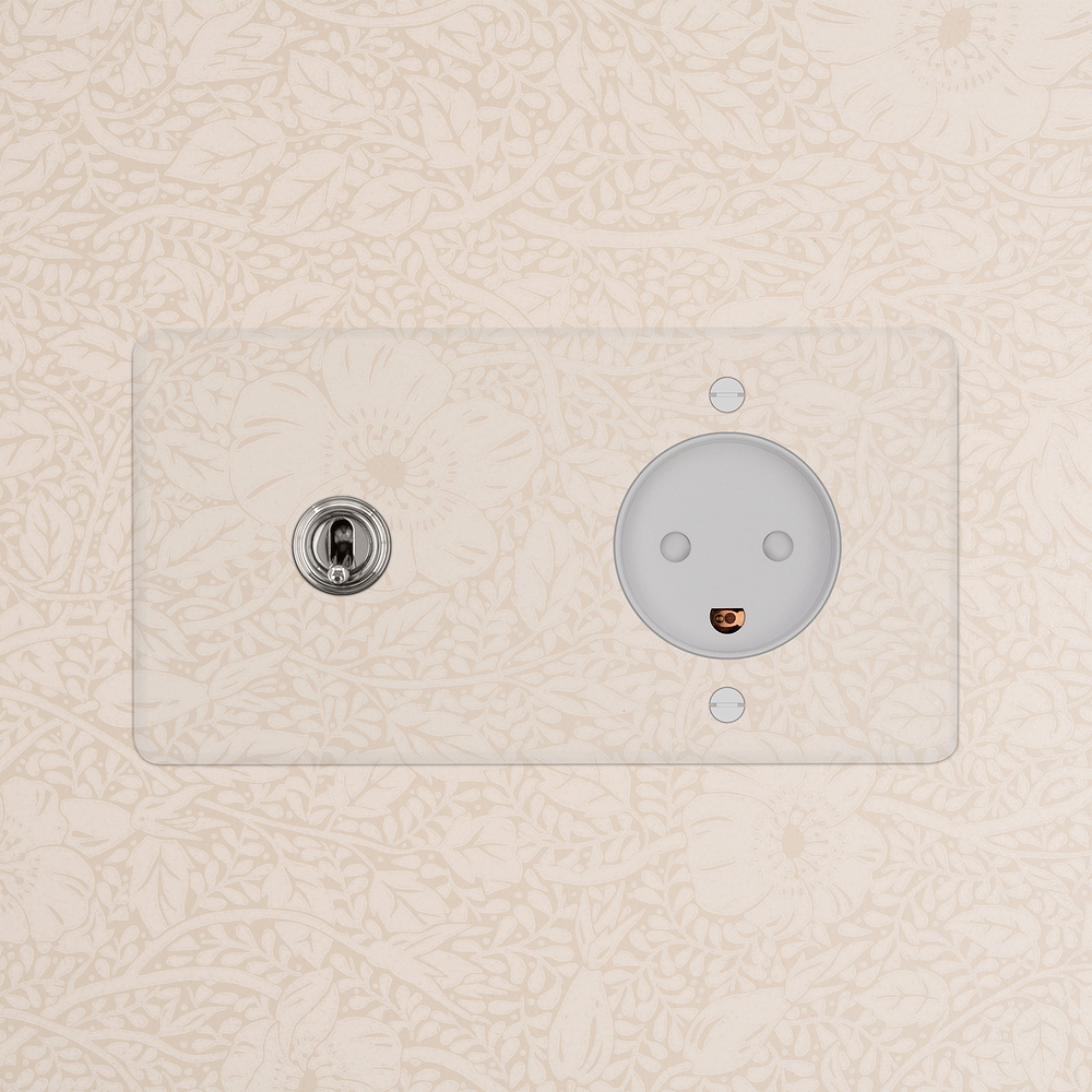 Kew Double Toggle & Danish Type K Socket - Clear Polished Nickel | White