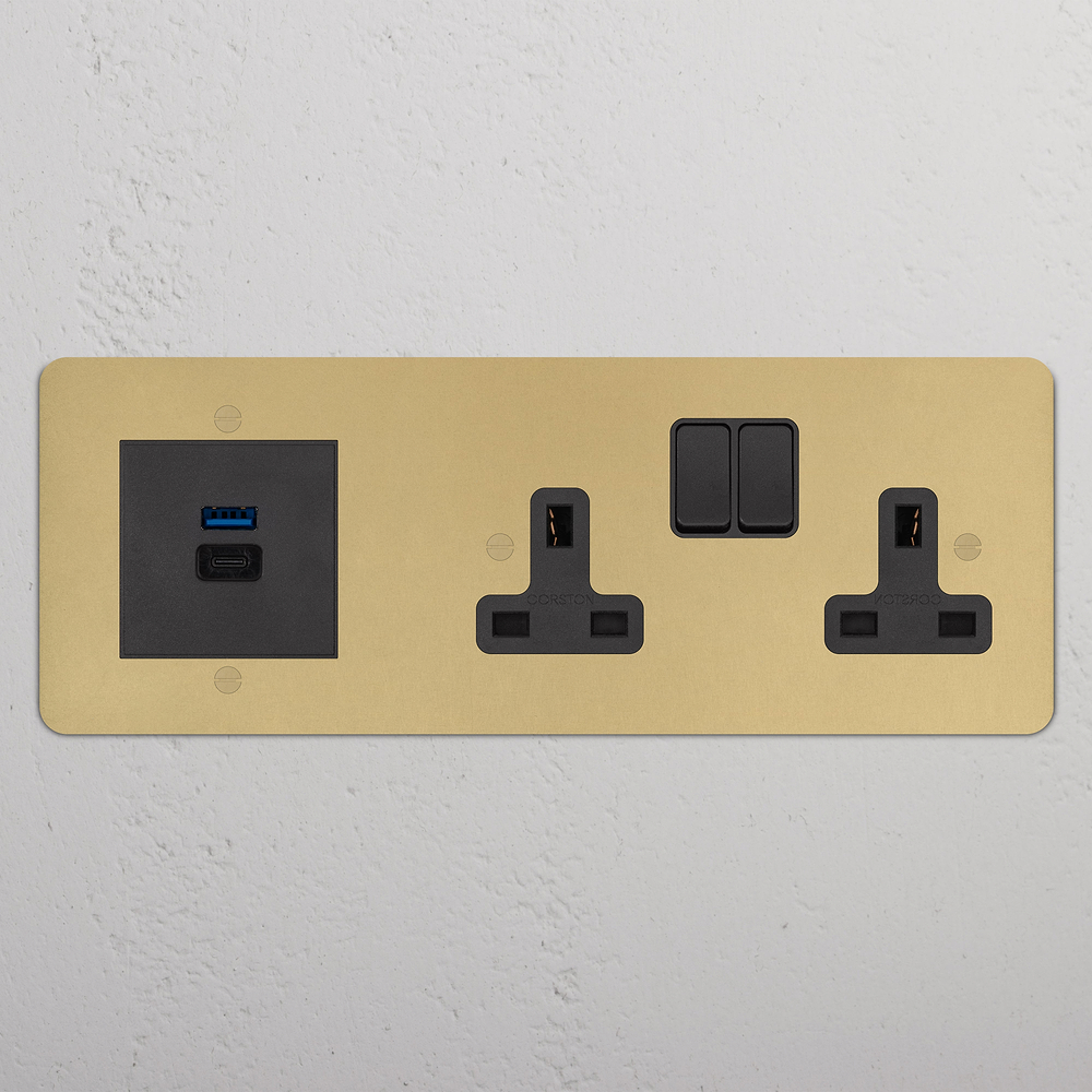 Double Socket & USB-A+C Fast Charge - Antique Brass | Black