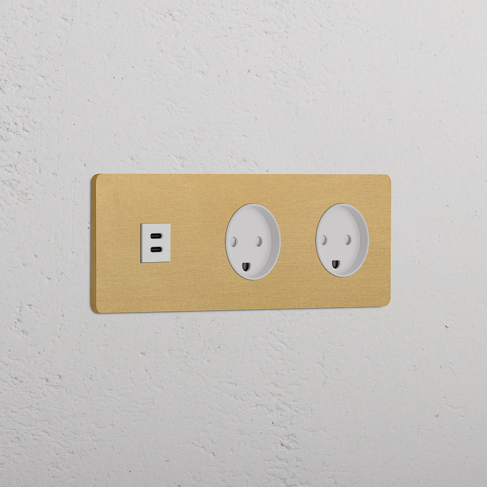 Grove Presa USB-C 30W & Danese Tipo K 2x Tripla - Ottone antico | Bianco