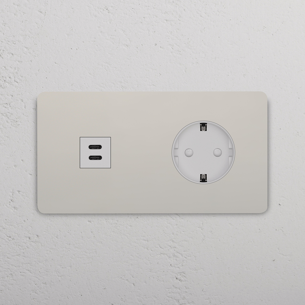 Grove USB-C-Anschluss (30 W) + SchuKo-Steckdoseneinsatz (Typ F) je 1x in Zweifachrahmen – Poliertes Nickel | Weiss