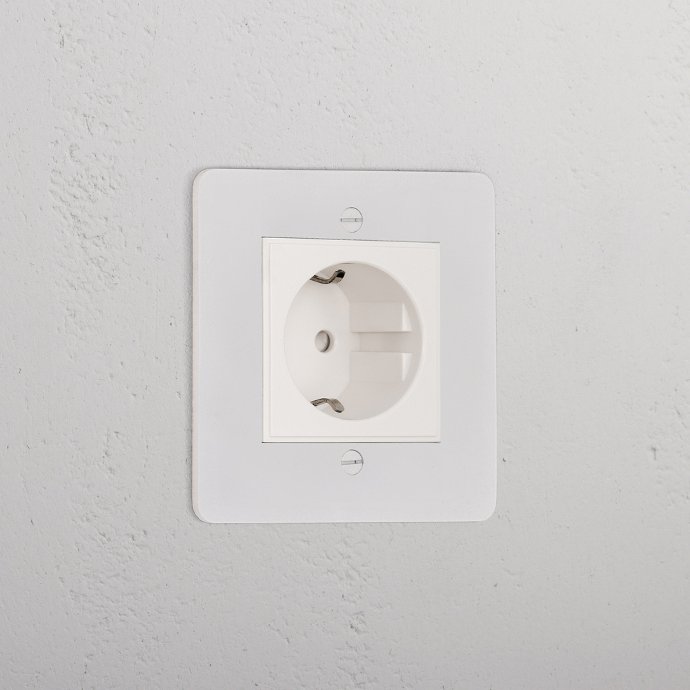 Single Schuko Socket - Paintable | White