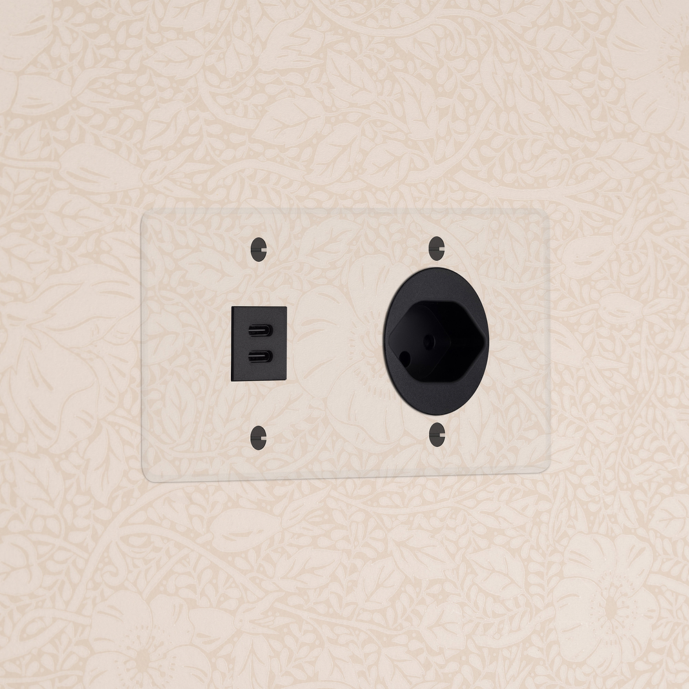 Kew Dvojitá zásuvka USB-C 30 W a zásuvka typu J (švýcarská) – Průhledné | Černá