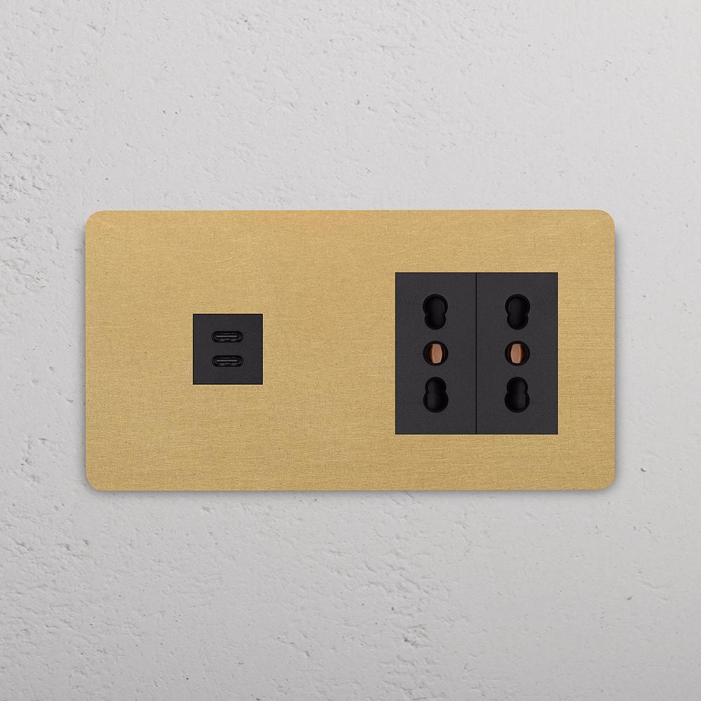 Grove USB-C-Anschluss (30 W) 1x + Bipasso-Steckdoseneinsatz (Typ K) 2x in Zweifachrahmen – Antikes Messing | Schwarz