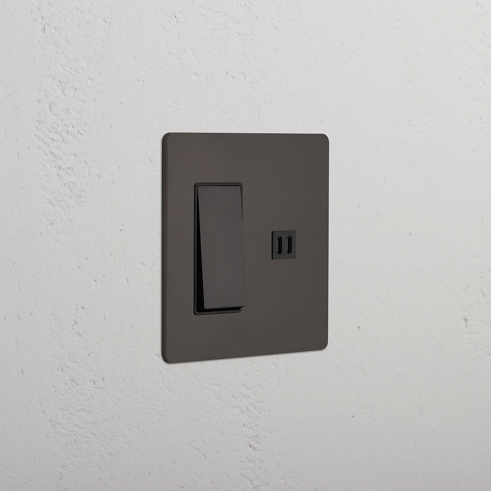 Grove 2G Rocker Switch & Fast Charge USB - Bronze Black